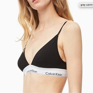 Calvin Klein Black Triangle Bralette Bra Convertible Straps Large New With Tags